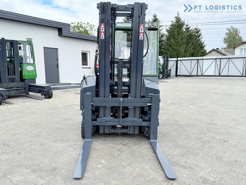 Combilift Combilift CBE2500 / TRIPLEX / 5500MM / FREE LIFT / ELECTRIC DRIVE / ONLY 2300 MTH / FORK POSITIONER / SIDE SHIFT / NEW TYRES / L - Chariot multidirectionnel: photos 5 Combilift Combilift CBE2500 / TRIPLEX / 5500MM / FREE LIFT / ELECTRIC DRIVE / ONLY 2300 MTH / FORK POSITIONER / SIDE SHIFT / NEW TYRES / L - Chariot multidirectionnel: photos 5