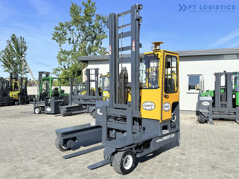 Combilift FOUR-WAY MULTIDIRECTIONAL FORKLIFT / C4000 / DUPLEX - 5500MM / FREE-LIFT / FORKS POSITIONER / LIKE-NEW FOUR-WAY MULTIDIRECTIONAL - Chariot multidirectionnel: photos 2 Combilift FOUR-WAY MULTIDIRECTIONAL FORKLIFT / C4000 / DUPLEX - 5500MM / FREE-LIFT / FORKS POSITIONER / LIKE-NEW FOUR-WAY MULTIDIRECTIONAL - Chariot multidirectionnel: photos 2