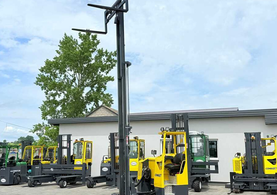 Chariot multidirectionnel Combilift MR / ELECTRIC / TRIPLEX – 6000MM / FULL FREE LIFT / WIDE POSITIONER / FORK SIDESHIFT / ONLY 1400 HOURS / LIKE NEW: photos 26