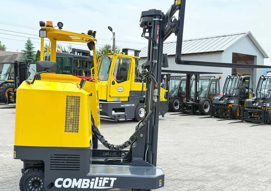 Chariot multidirectionnel Combilift MR / ELECTRIC / TRIPLEX – 6000MM / FULL FREE LIFT / WIDE POSITIONER / FORK SIDESHIFT / ONLY 1400 HOURS / LIKE NEW: photos 22