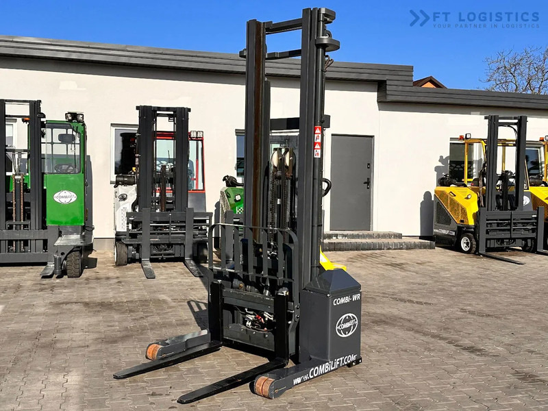 Combilift WR-4 / DUPLEX / 4.5M / 2017 / ONLY 30 MTH / LIKE NEW / 1500KG - Gerbeur: photos 4 Combilift WR-4 / DUPLEX / 4.5M / 2017 / ONLY 30 MTH / LIKE NEW / 1500KG - Gerbeur: photos 4