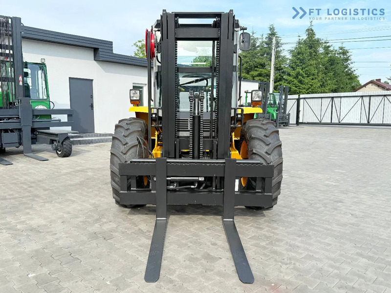 JCB 940 / DIESEL / TRIPLEX 4500MM / FORK POSITIONER / SIDE SHIFT / 4T / NEW TYRES / LIKE NEW 940 / DIESEL / TRIPLEX 4500MM / FORK PO - Chariot tout terrain: photos 4 JCB 940 / DIESEL / TRIPLEX 4500MM / FORK POSITIONER / SIDE SHIFT / 4T / NEW TYRES / LIKE NEW 940 / DIESEL / TRIPLEX 4500MM / FORK PO - Chariot tout terrain: photos 4