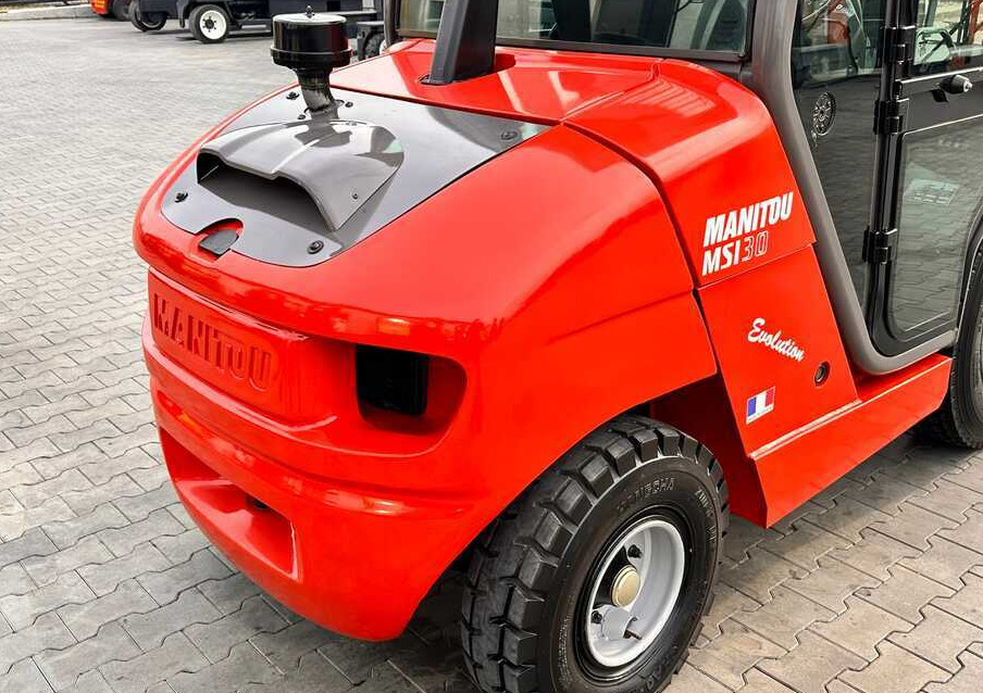 Chariot tout terrain Manitou MSI30 / DIESEL / DUPLEX / 3400MM / CABIN / FORK POSITIONER / SIDE SHIFT / LIKE NEW: photos 14