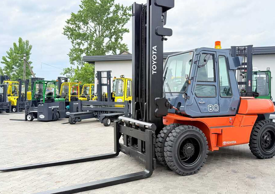 Toyota 60-5FD80 / DIESEL / DUPLEX - 4500MM / NEW TYRES / HEATED CABIN / 8 TON / UDT / EXCELLENT CONDITION - Chariot élévateur diesel: photos 1 Toyota 60-5FD80 / DIESEL / DUPLEX - 4500MM / NEW TYRES / HEATED CABIN / 8 TON / UDT / EXCELLENT CONDITION - Chariot élévateur diesel: photos 1
