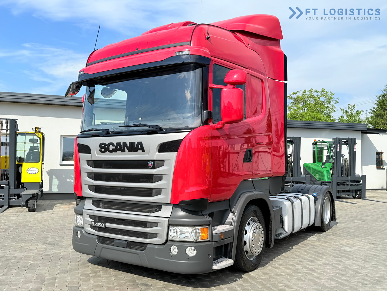 SCANIA R450 / LOW-DECK / RETARDER / 1200L FUEL TANKS / TWO BEDS / 80% TYRES / FRIDGE / PARKING AIR CONDITIONING / WEBASTO / EXCELLENT CONDITION - Tracteur routier: photos 1 SCANIA R450 / LOW-DECK / RETARDER / 1200L FUEL TANKS / TWO BEDS / 80% TYRES / FRIDGE / PARKING AIR CONDITIONING / WEBASTO / EXCELLENT CONDITION - Tracteur routier: photos 1