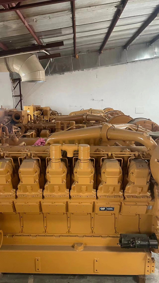 CATERPILLAR 3512 - Moteur pour Grue: photos 2 CATERPILLAR 3512 - Moteur pour Grue: photos 2