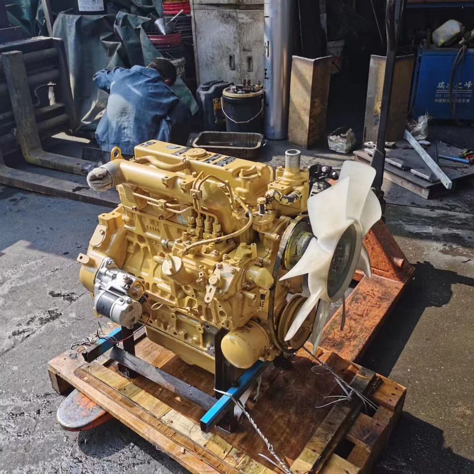 CATERPILLAR C2,4 - Moteur pour Pelle: photos 3 CATERPILLAR C2,4 - Moteur pour Pelle: photos 3