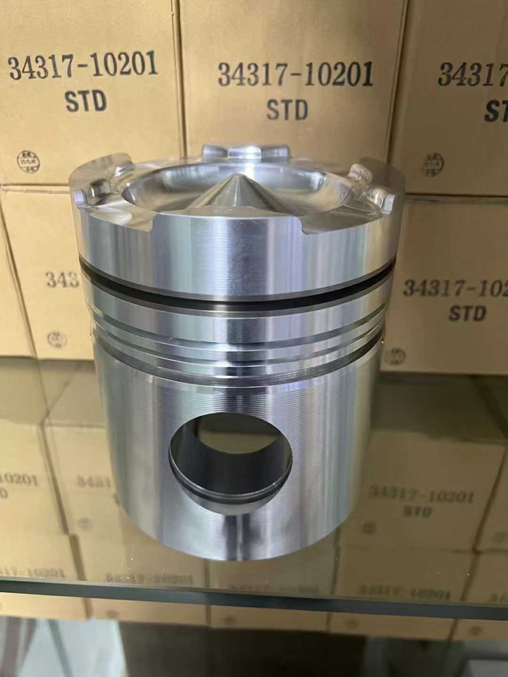 CUMMINS 3017349 - Pistons/ Anneaux/ Manchons pour Pelle: photos 1 CUMMINS 3017349 - Pistons/ Anneaux/ Manchons pour Pelle: photos 1