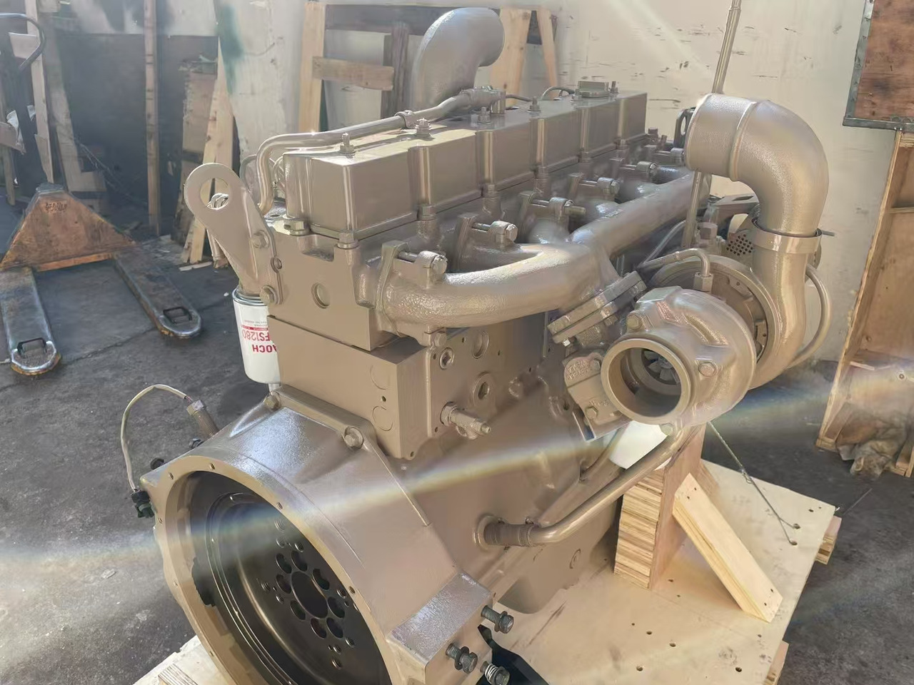 CUMMINS 6BT8.3 - Moteur pour Pelle: photos 2 CUMMINS 6BT8.3 - Moteur pour Pelle: photos 2