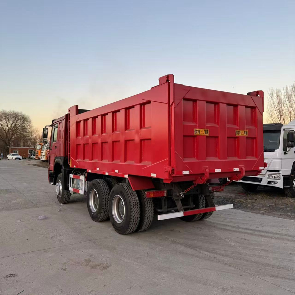 HOWO 371 6*4 en crédit-bail HOWO 371 6*4: photos 6