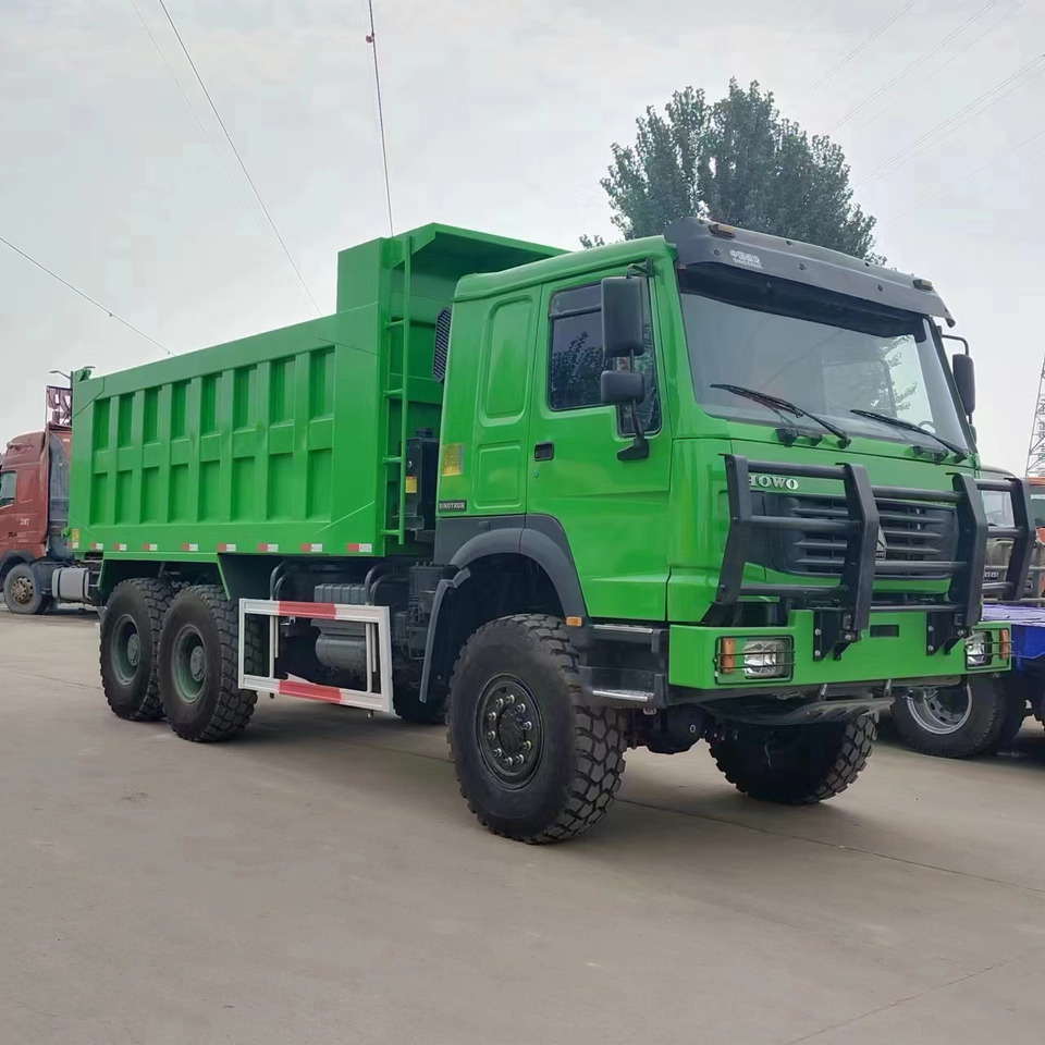 HOWO 6*6  dump truck - Camion benne: photos 1 HOWO 6*6  dump truck - Camion benne: photos 1
