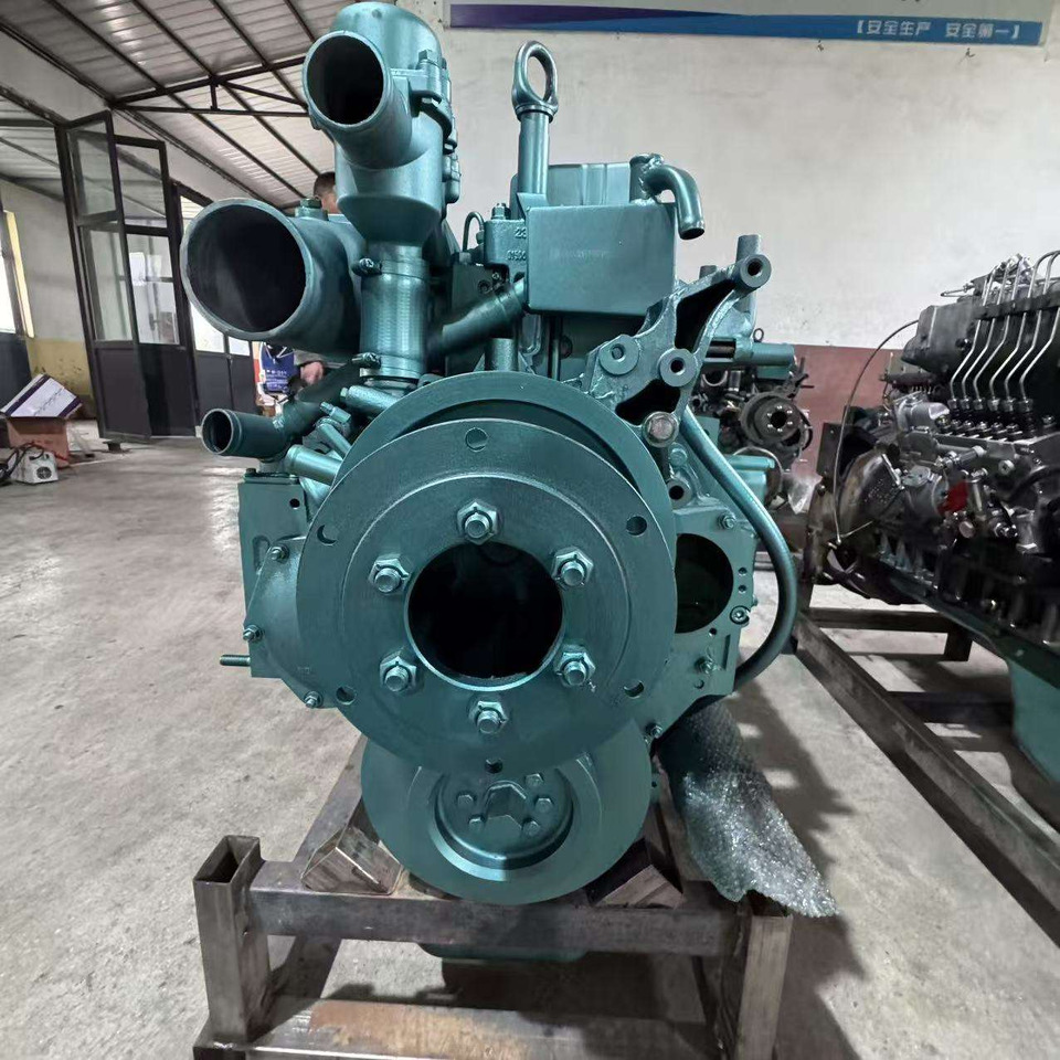 HOWO D10.38-40 - Moteur pour Châssis cabine: photos 1 HOWO D10.38-40 - Moteur pour Châssis cabine: photos 1