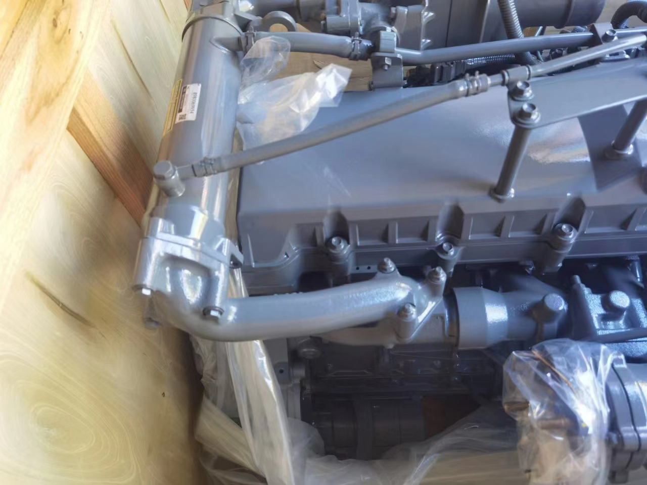 ISUZU 4HK1 - Moteur et pièces pour Pelle: photos 3 ISUZU 4HK1 - Moteur et pièces pour Pelle: photos 3