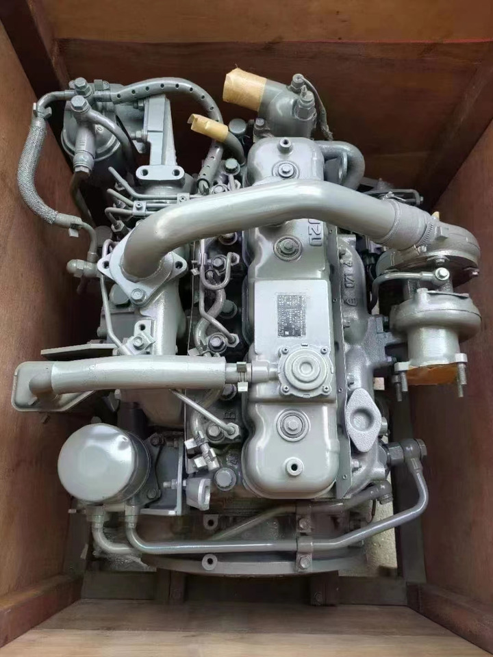 ISUZU 4JG1 - Moteur pour Pelle: photos 3 ISUZU 4JG1 - Moteur pour Pelle: photos 3