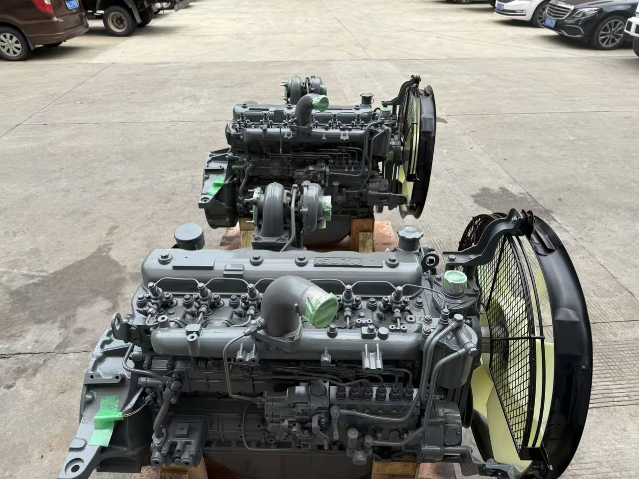 ISUZU 6BG1 - Moteur pour Pelle: photos 1 ISUZU 6BG1 - Moteur pour Pelle: photos 1