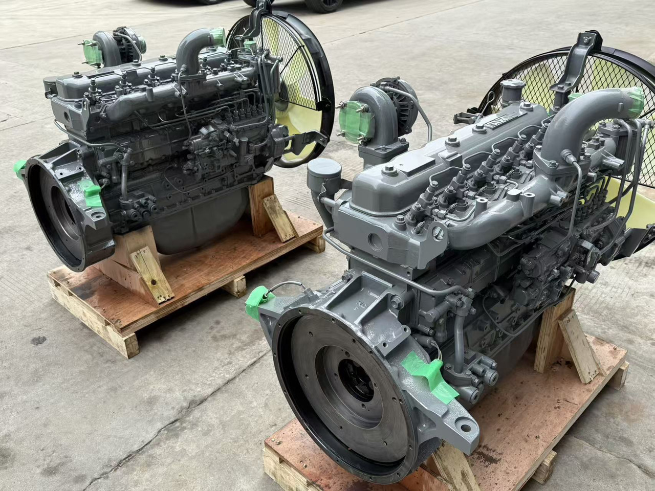 ISUZU 6BG1 - Moteur pour Pelle: photos 3 ISUZU 6BG1 - Moteur pour Pelle: photos 3