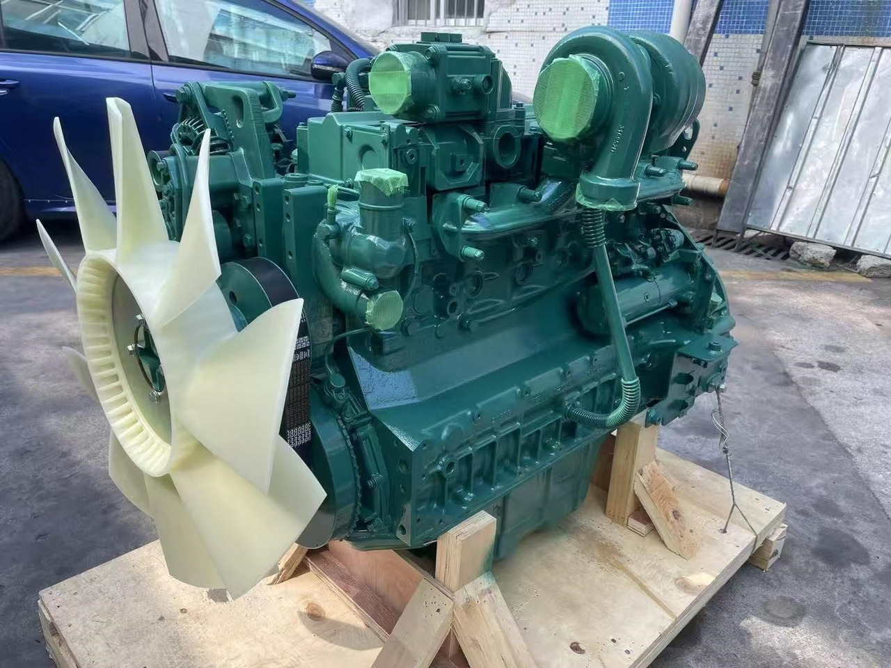 VOLVO D6D - Moteur pour Pelle: photos 1 VOLVO D6D - Moteur pour Pelle: photos 1