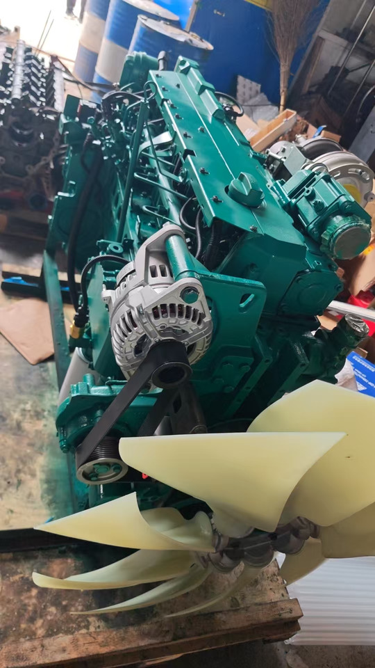 VOLVO D7E - Moteur pour Pelle: photos 5 VOLVO D7E - Moteur pour Pelle: photos 5