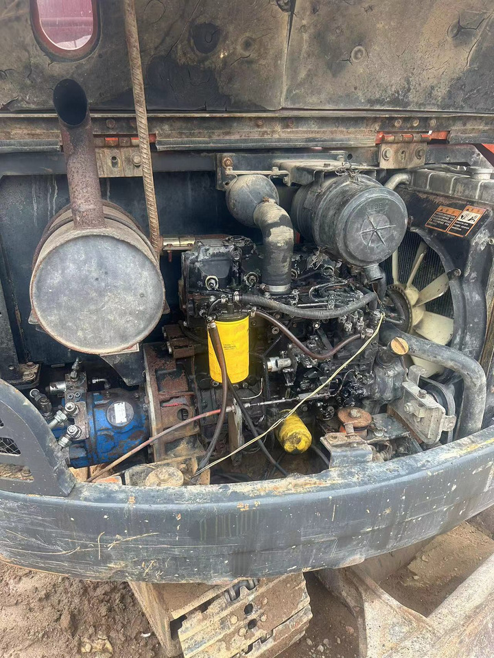 YANMAR 4TNV94 - Moteur pour Pelle: photos 1 YANMAR 4TNV94 - Moteur pour Pelle: photos 1