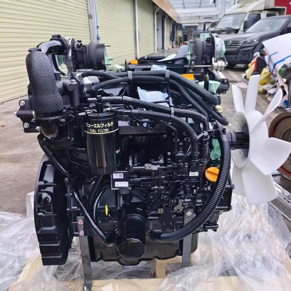 YANMAR 4TNV98C with EGR - Moteur pour Pelle sur pneus: photos 1 YANMAR 4TNV98C with EGR - Moteur pour Pelle sur pneus: photos 1