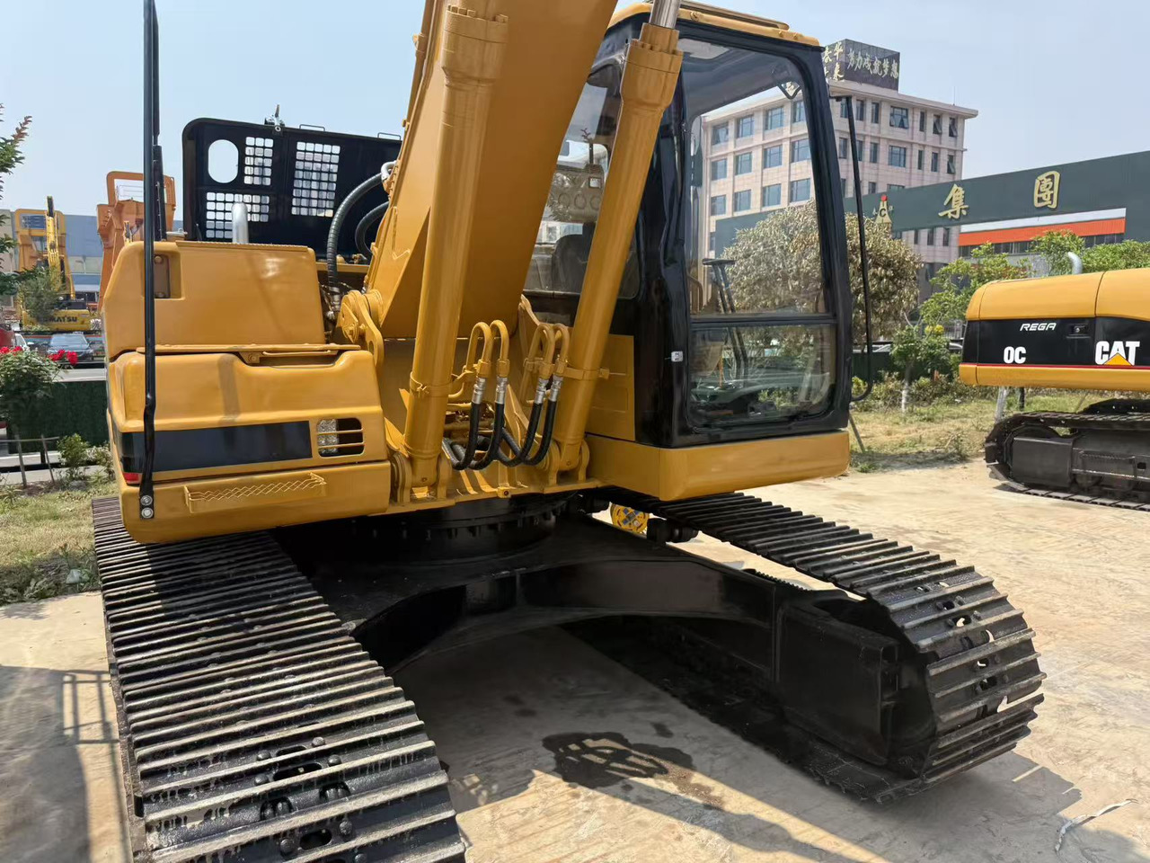 CATERPILLAR CRAWLER EXCAVATOR CAT 320B in Low Price for Hot Sale - Pelle sur chenille: photos 3 CATERPILLAR CRAWLER EXCAVATOR CAT 320B in Low Price for Hot Sale - Pelle sur chenille: photos 3