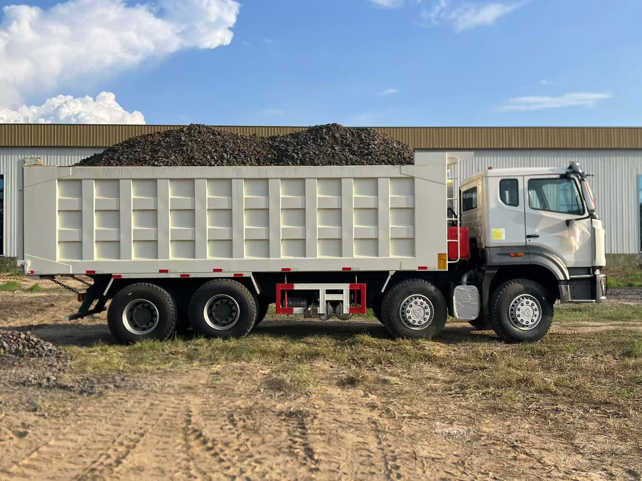 HOWO Used Dump Truck8*4 6*4 - Camion: photos 4 HOWO Used Dump Truck8*4 6*4 - Camion: photos 4