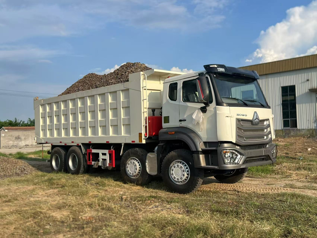 HOWO Used Dump Truck8*4 6*4 - Camion: photos 3 HOWO Used Dump Truck8*4 6*4 - Camion: photos 3