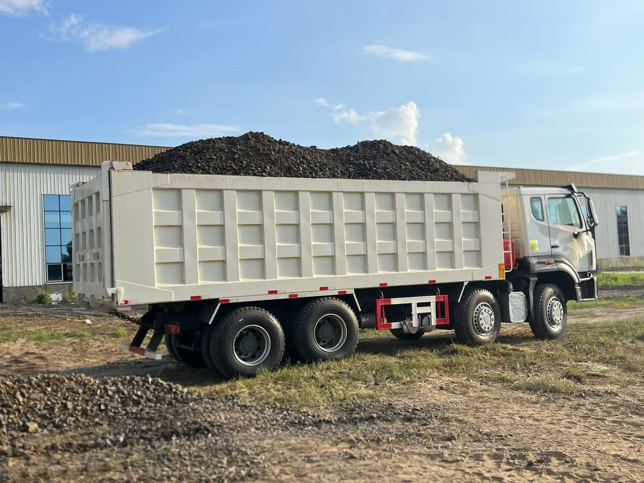 HOWO Used Dump Truck8*4 6*4 - Camion: photos 5 HOWO Used Dump Truck8*4 6*4 - Camion: photos 5