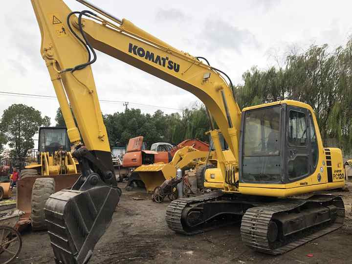 Cheap Used Komatsu PC120-6 Crawler Excavator with High Efficiency Used Heavy Machinery Komatsu P120-6 Digger Cheap for Sale - Pelle sur chenille: photos 2 Cheap Used Komatsu PC120-6 Crawler Excavator with High Efficiency Used Heavy Machinery Komatsu P120-6 Digger Cheap for Sale - Pelle sur chenille: photos 2