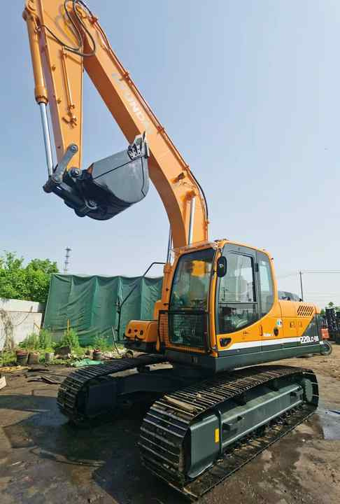 Hyundai Digger 220lc-9s Second Hand Korea Made High Performance Machine Hyundai Excavator for Sale - Pelle sur chenille: photos 2 Hyundai Digger 220lc-9s Second Hand Korea Made High Performance Machine Hyundai Excavator for Sale - Pelle sur chenille: photos 2