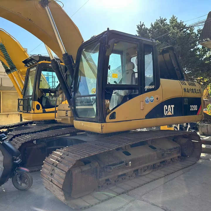 Original Japan Cheap Crawler Cat Excavator Cat 320d Used Excavator Caterpillar Machinery Digger Used CAT 320D Excavators - Pelle sur chenille: photos 1 Original Japan Cheap Crawler Cat Excavator Cat 320d Used Excavator Caterpillar Machinery Digger Used CAT 320D Excavators - Pelle sur chenille: photos 1