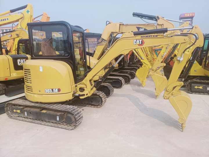 Powerful Used CAT 303.5E for Sale Proven Efficiency - Pelle: photos 4 Powerful Used CAT 303.5E for Sale Proven Efficiency - Pelle: photos 4