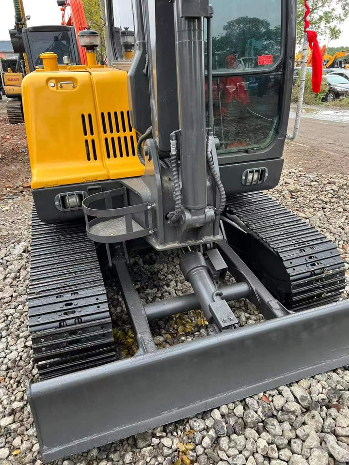 Second-hand Excavator Popular Hotsale VOLVO EC60D MINI - Pelle: photos 5 Second-hand Excavator Popular Hotsale VOLVO EC60D MINI - Pelle: photos 5
