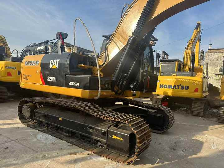 Used Caterpillar 320D Crawler Excavator in High QualityWaiting for Sale - Pelle: photos 3 Used Caterpillar 320D Crawler Excavator in High QualityWaiting for Sale - Pelle: photos 3