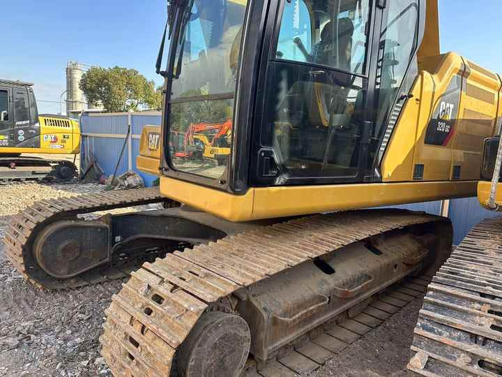 Used Digger CAT 320GC Construction Machinery Construction Digger Used CAT 320GC Cheap Excavator - Pelle sur chenille: photos 3 Used Digger CAT 320GC Construction Machinery Construction Digger Used CAT 320GC Cheap Excavator - Pelle sur chenille: photos 3