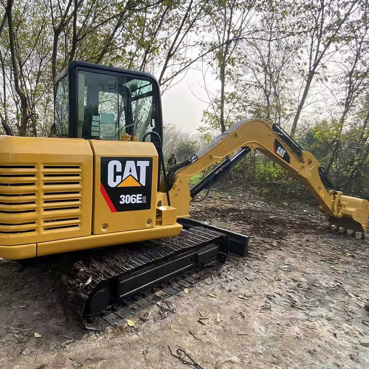 Used Excavators CAT306E Used Japanese Caterpillar Mini 306E2 Excavators for Sale at Cheap Prices - Pelle: photos 1 Used Excavators CAT306E Used Japanese Caterpillar Mini 306E2 Excavators for Sale at Cheap Prices - Pelle: photos 1