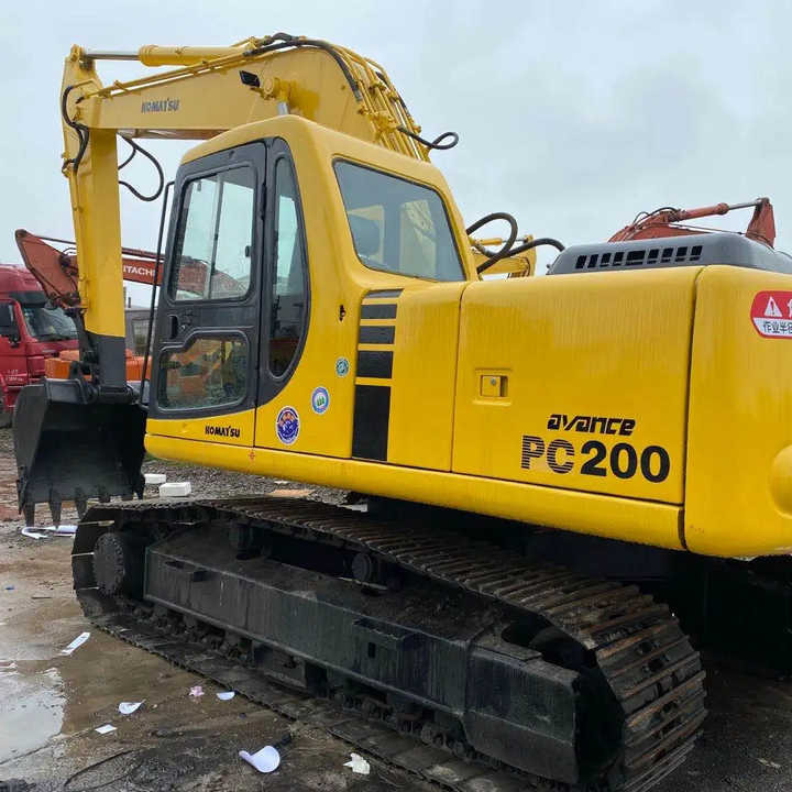 Used Good Quality Japan Original PC200-6 in Good Condition PC200-6 Komatsu - Pelle sur chenille: photos 1 Used Good Quality Japan Original PC200-6 in Good Condition PC200-6 Komatsu - Pelle sur chenille: photos 1