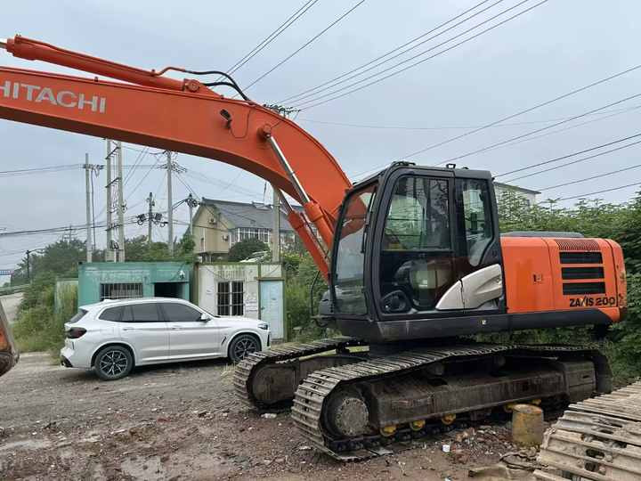 Used HITACHI ZX210-5G New Model Excavator Second Hand Machine Popular Brand Japan Hitachi Hydraulic Machinery - Pelle: photos 3 Used HITACHI ZX210-5G New Model Excavator Second Hand Machine Popular Brand Japan Hitachi Hydraulic Machinery - Pelle: photos 3
