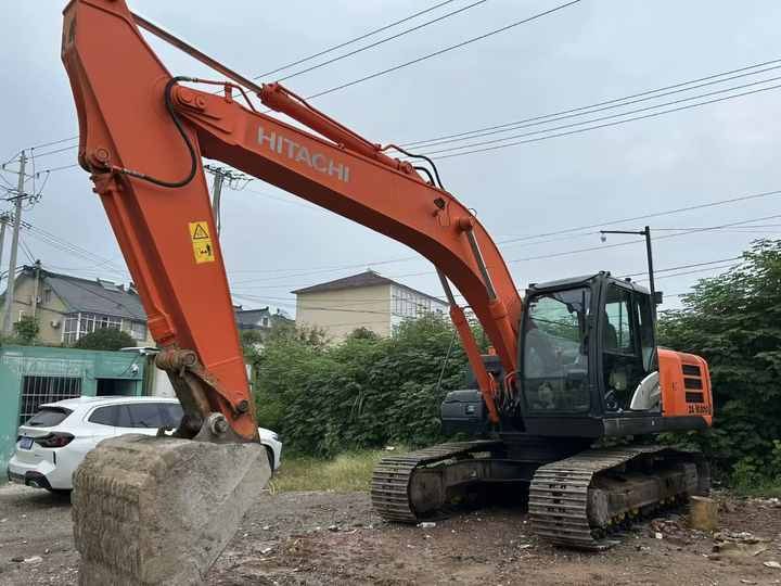 Used HITACHI ZX210-5G New Model Excavator Second Hand Machine Popular Brand Japan Hitachi Hydraulic Machinery - Pelle: photos 4 Used HITACHI ZX210-5G New Model Excavator Second Hand Machine Popular Brand Japan Hitachi Hydraulic Machinery - Pelle: photos 4