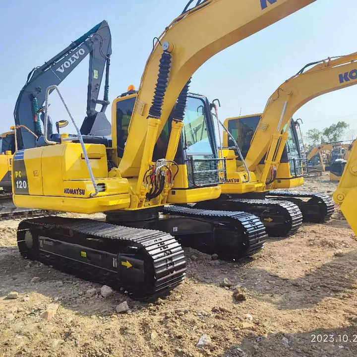 Used Japan Original PC120-8 in Good Condition PC120-8 Komatsu in Good Quality - Pelle sur chenille: photos 1 Used Japan Original PC120-8 in Good Condition PC120-8 Komatsu in Good Quality - Pelle sur chenille: photos 1