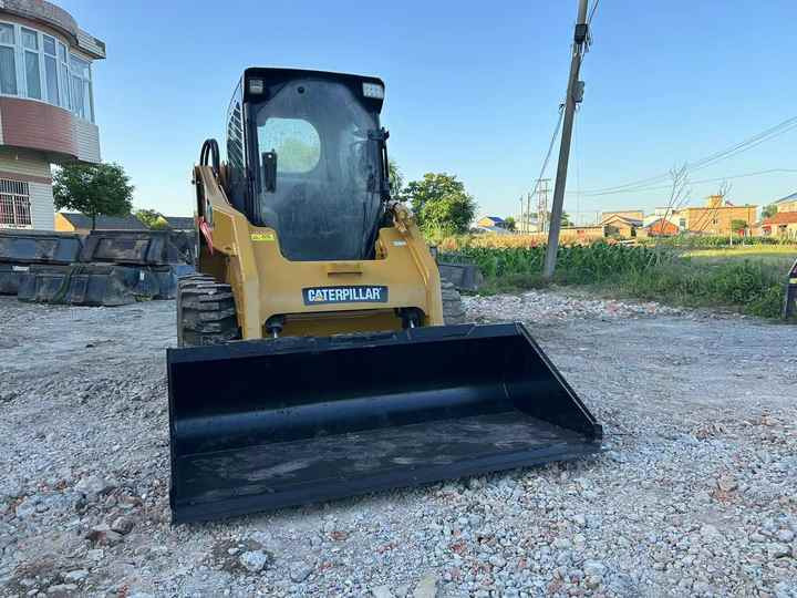 Used Original Caterpillar 246c Skid Steer Loader for Sale - Mini chargeuse: photos 3 Used Original Caterpillar 246c Skid Steer Loader for Sale - Mini chargeuse: photos 3