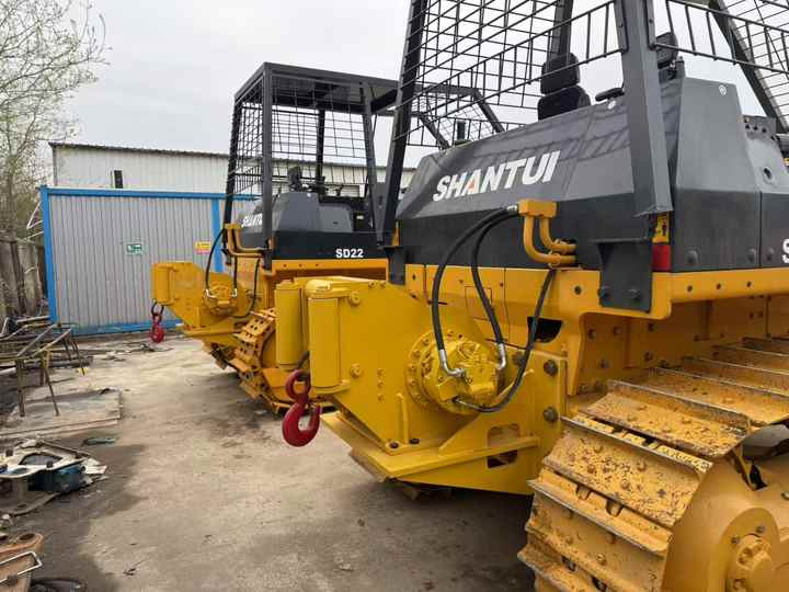 Used Shantui SD22 New Model Bulldozer Second Hand Machine Popular Brand Shantui Hydraulic Machinery - Bulldozer: photos 3 Used Shantui SD22 New Model Bulldozer Second Hand Machine Popular Brand Shantui Hydraulic Machinery - Bulldozer: photos 3