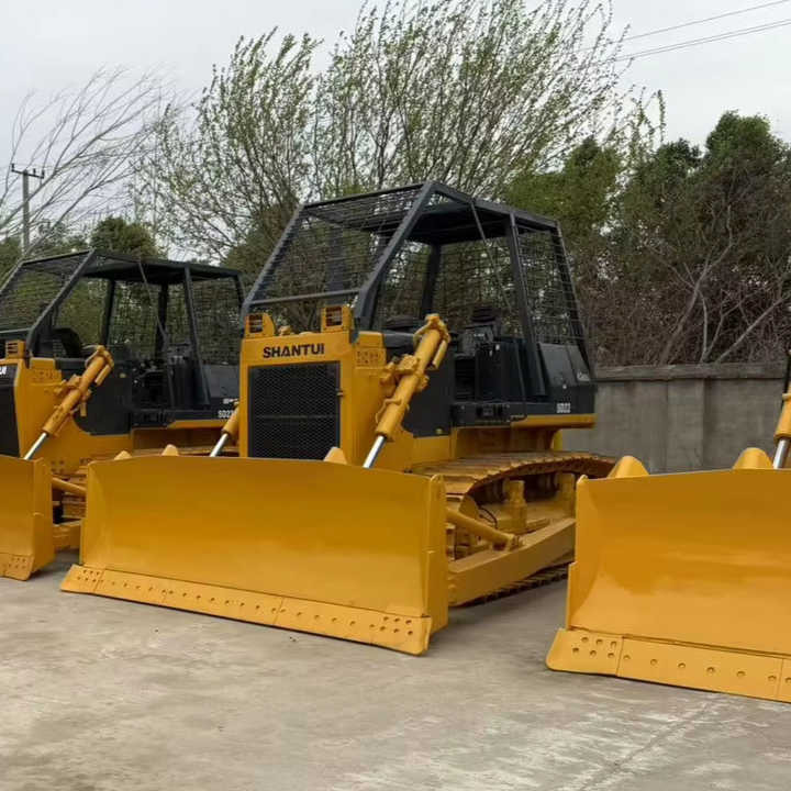 Used Shantui SD22 New Model Bulldozer Second Hand Machine Popular Brand Shantui Hydraulic Machinery - Bulldozer: photos 1 Used Shantui SD22 New Model Bulldozer Second Hand Machine Popular Brand Shantui Hydraulic Machinery - Bulldozer: photos 1