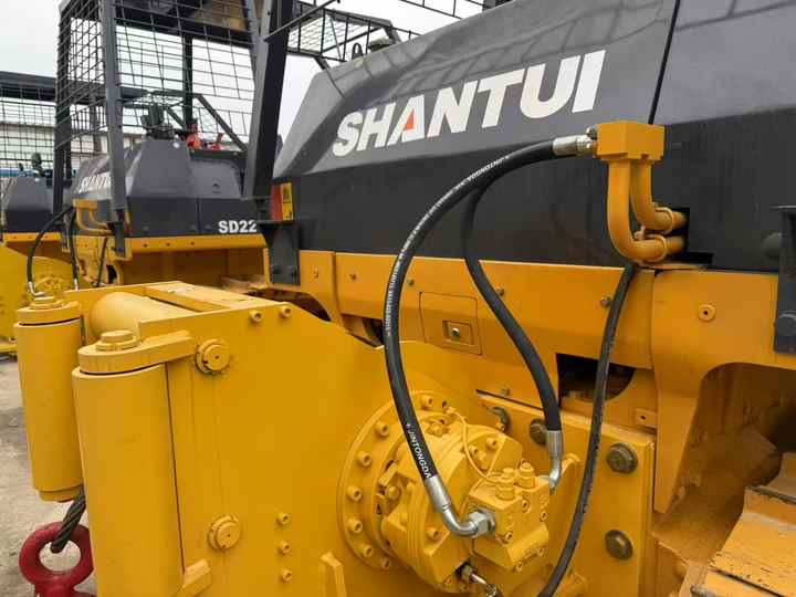 Used Shantui SD22 New Model Bulldozer Second Hand Machine Popular Brand Shantui Hydraulic Machinery - Bulldozer: photos 5 Used Shantui SD22 New Model Bulldozer Second Hand Machine Popular Brand Shantui Hydraulic Machinery - Bulldozer: photos 5