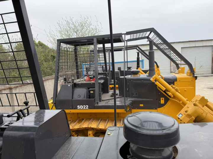 Used Shantui SD22 New Model Bulldozer Second Hand Machine Popular Brand Shantui Hydraulic Machinery - Bulldozer: photos 2 Used Shantui SD22 New Model Bulldozer Second Hand Machine Popular Brand Shantui Hydraulic Machinery - Bulldozer: photos 2