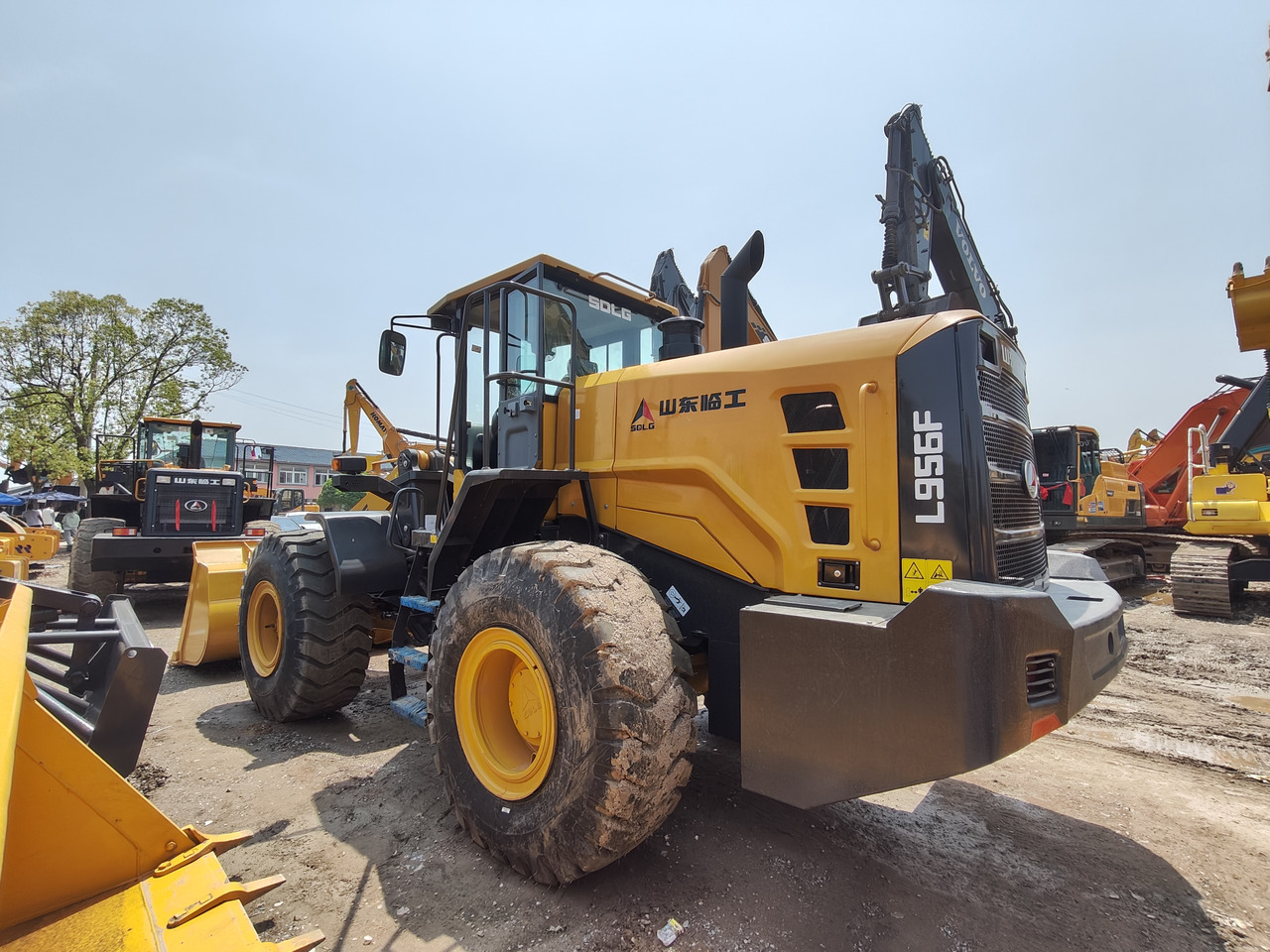 WHEEL LOADER USED Loaders SDLG LG956F WHEEL LOADER in China Machines for Sale - Chargeuse sur pneus: photos 5 WHEEL LOADER USED Loaders SDLG LG956F WHEEL LOADER in China Machines for Sale - Chargeuse sur pneus: photos 5