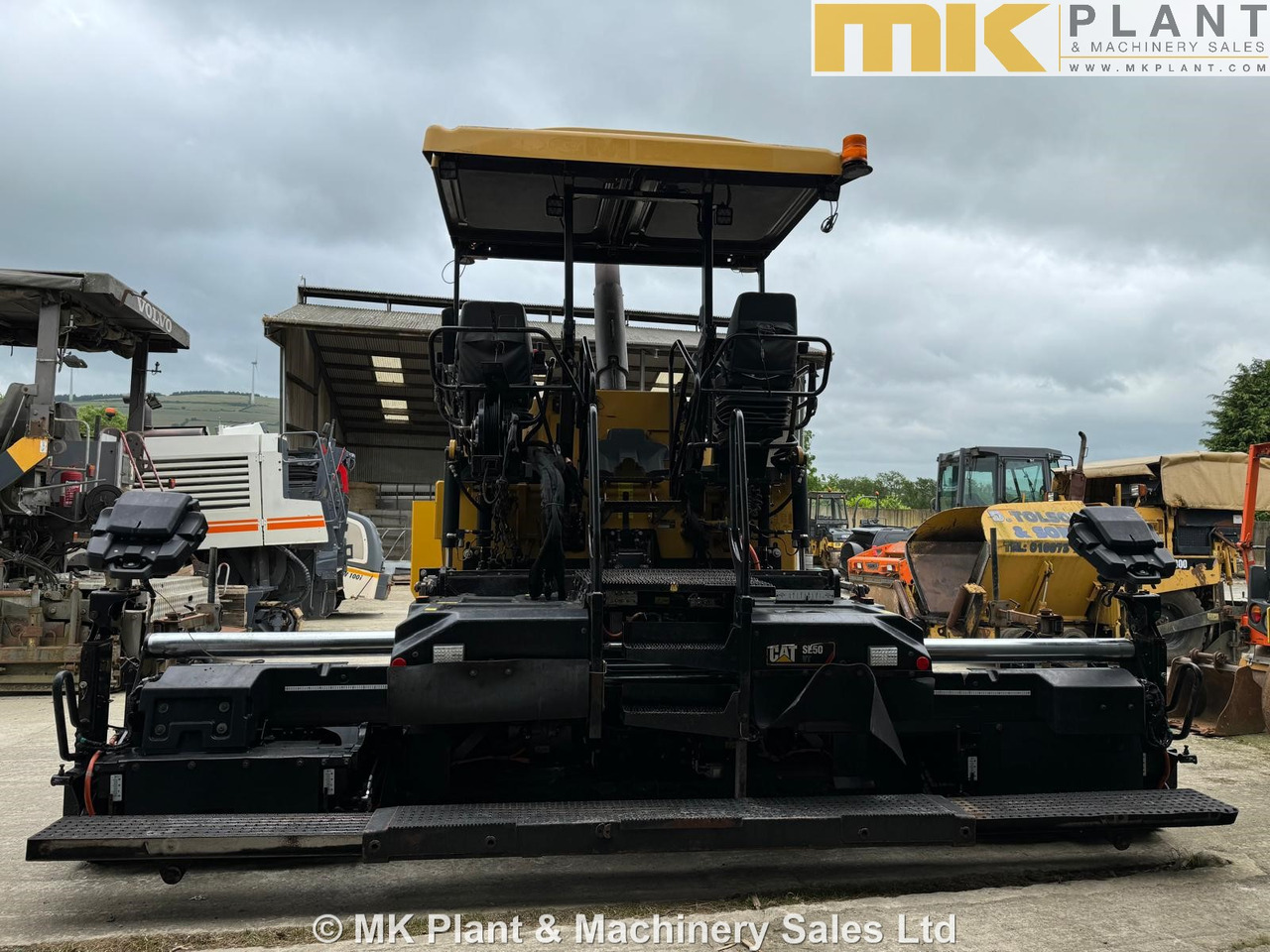 CATERPILLAR AP500F - Finisseur: photos 5 CATERPILLAR AP500F - Finisseur: photos 5