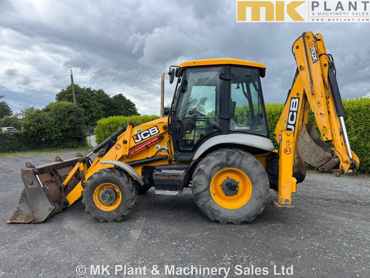 JCB 3CX - Tractopelle: photos 1 JCB 3CX - Tractopelle: photos 1