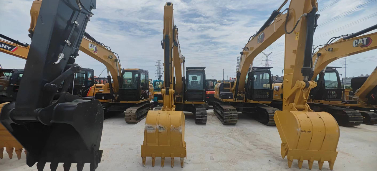 CATERPILLAR 312GC - Mini pelle: photos 2 CATERPILLAR 312GC - Mini pelle: photos 2