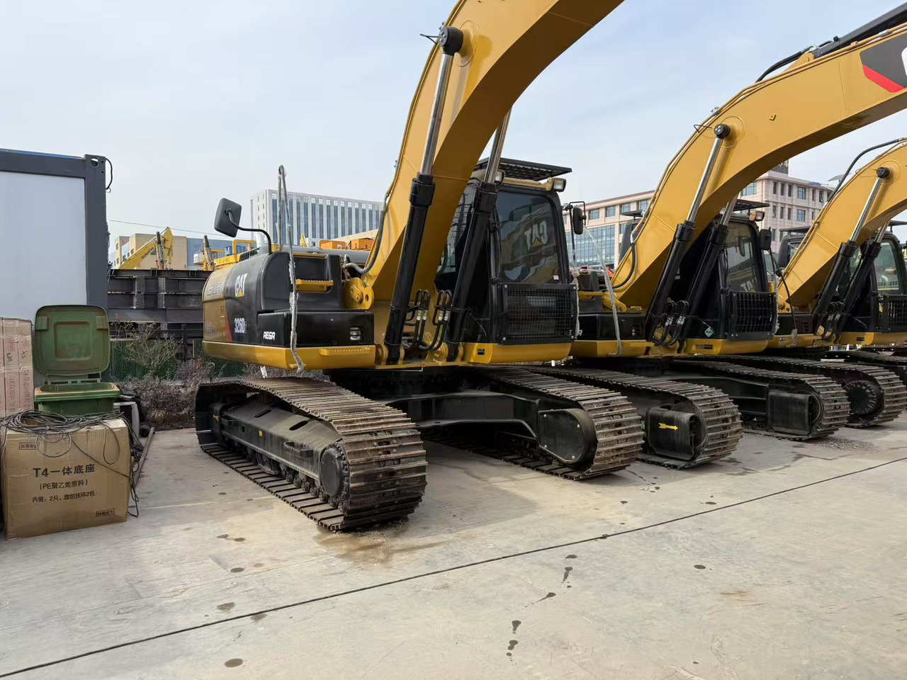 CATERPILLAR 326D - Pelle sur chenille: photos 4 CATERPILLAR 326D - Pelle sur chenille: photos 4